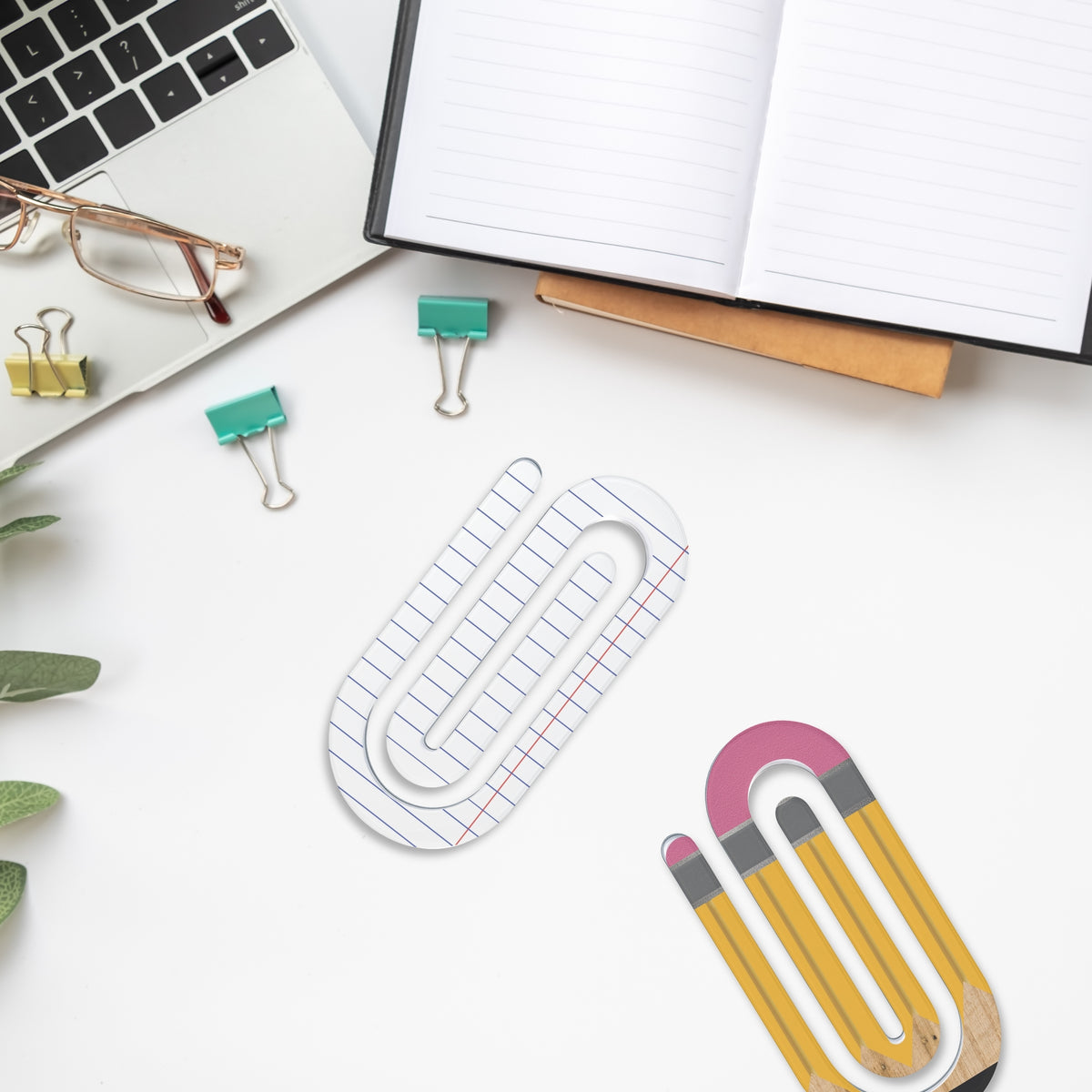 Jumbo Paperclip Bookmark – Personalized UV Printed Acrylic, Custom Name Gift for Readers, Teachers, Book Lovers