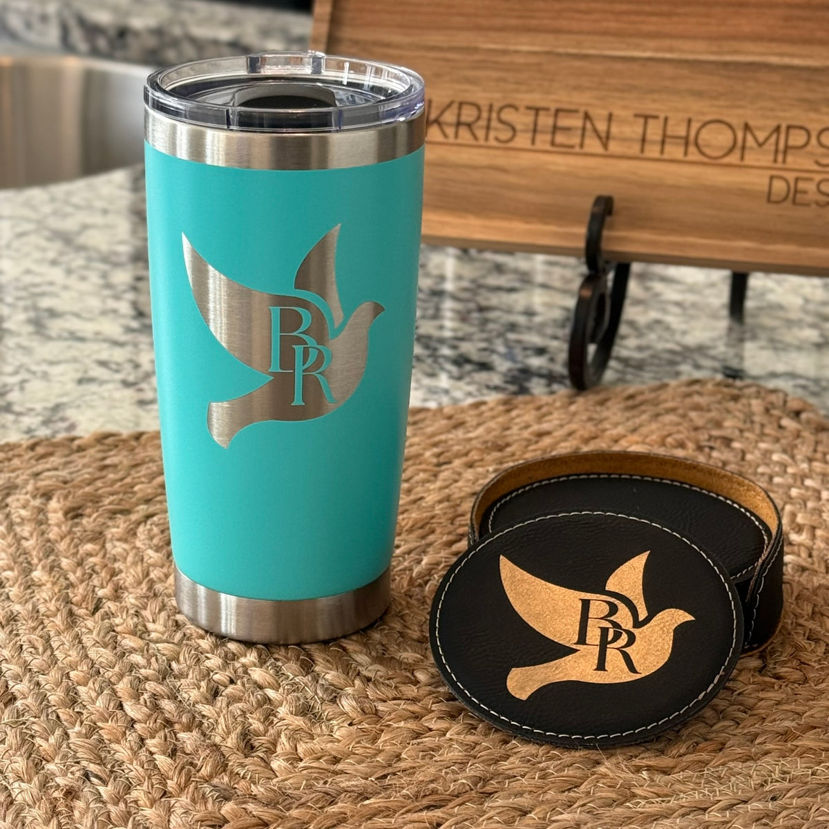 20oz Custom Logo Tumbler – laser engraved
