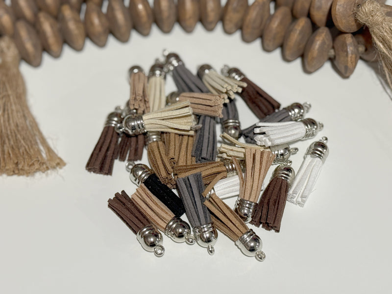 Silly Goose Acrylic Keychain – Funny UV Printed Key Ring with 4 Style Options + Tassel